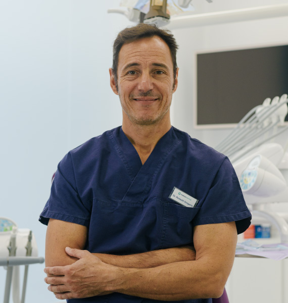 Dottor Gregorio Redaelli della clinica odontoiatrica e di medicina estetica CEID