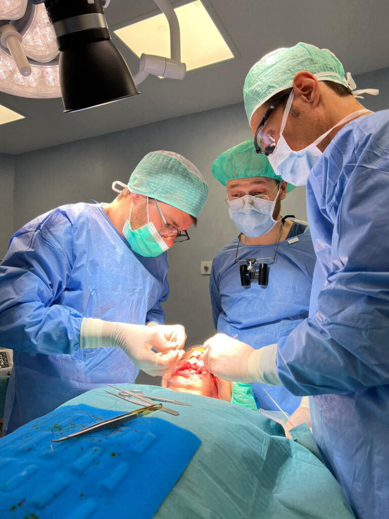 Corso Remote anchorage solutions for full arch treatment